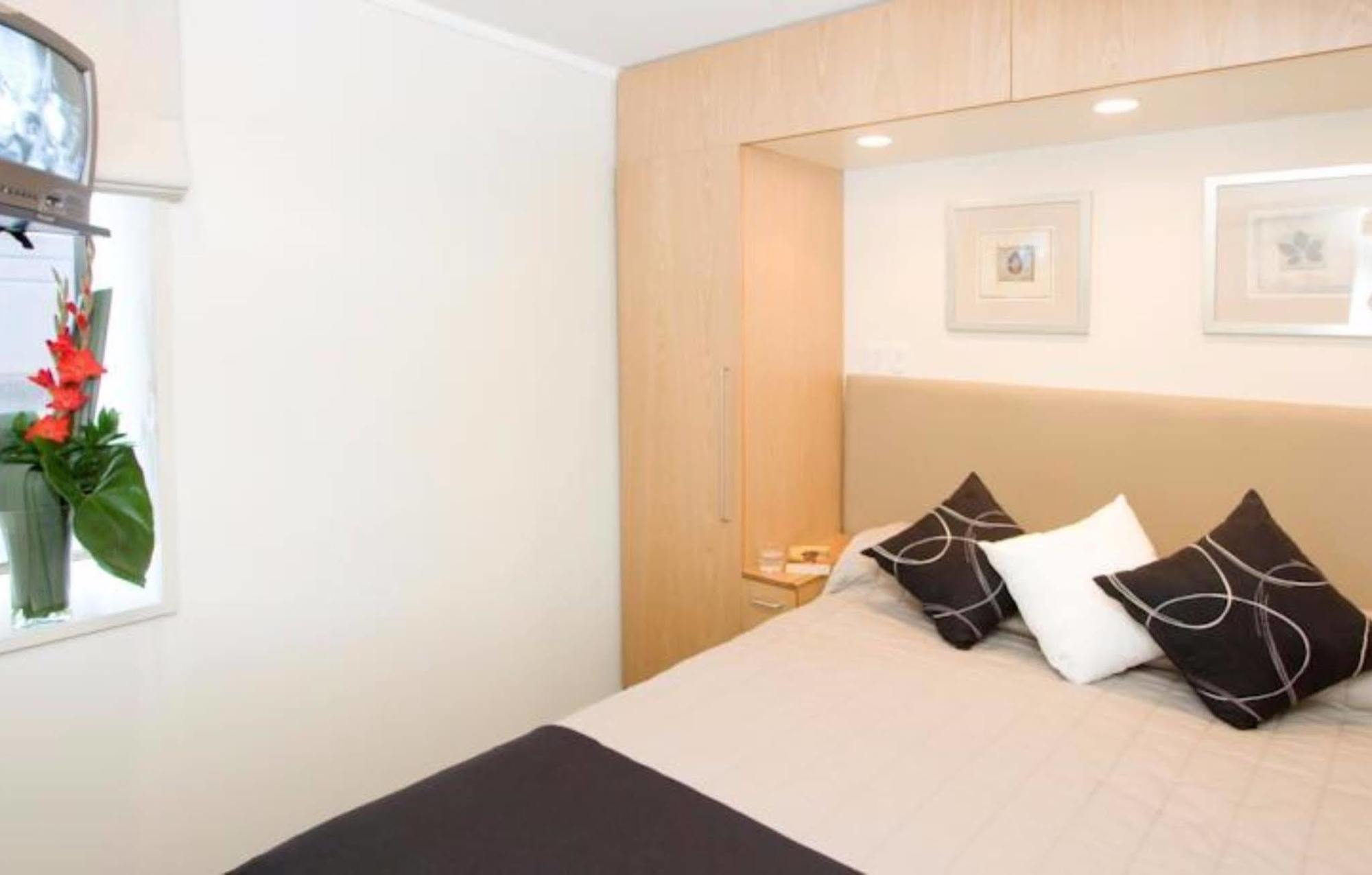 Quest On Johnston Serviced Apartments Wellington Exterior foto