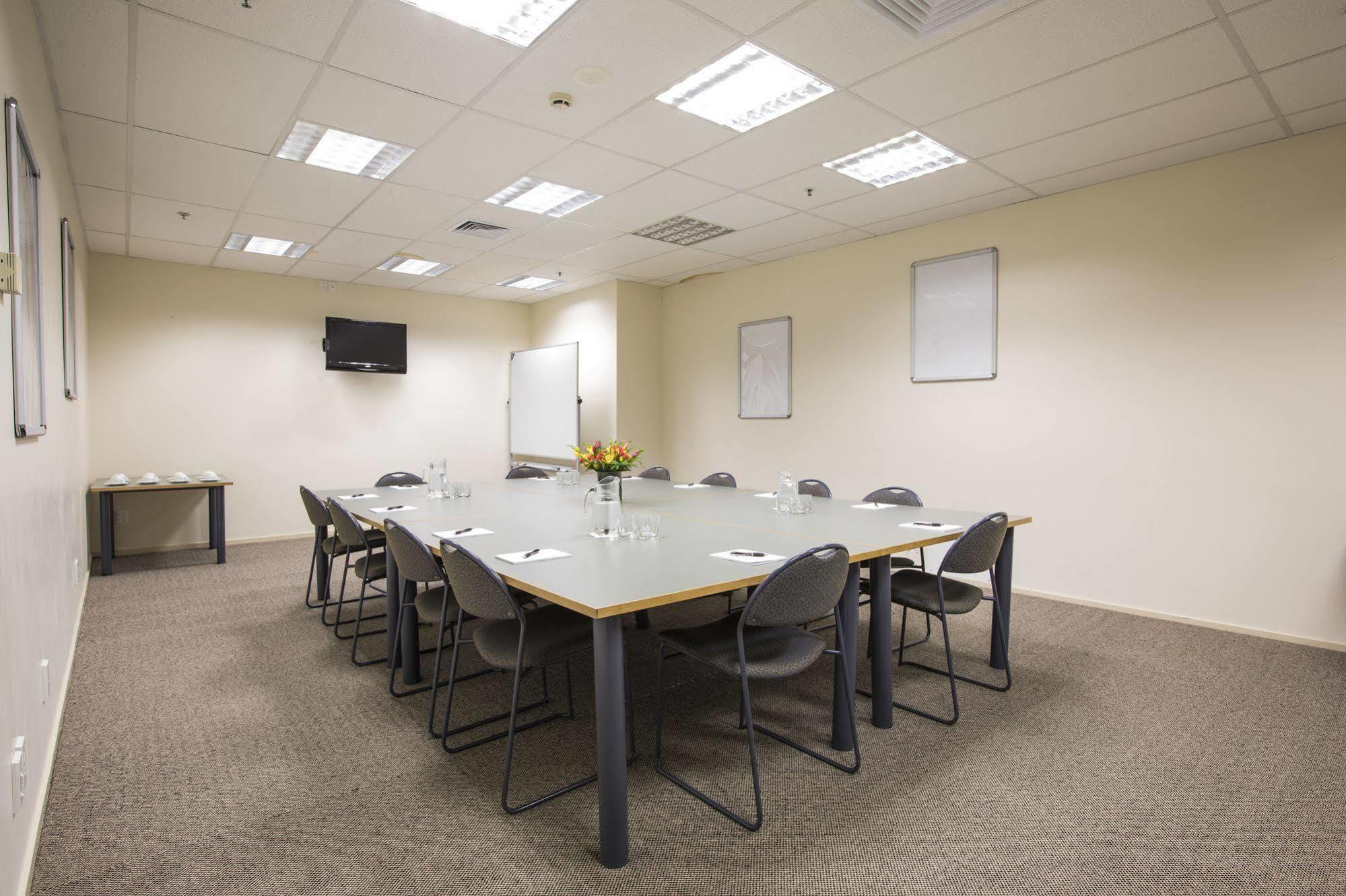 Quest On Johnston Serviced Apartments Wellington Exterior foto