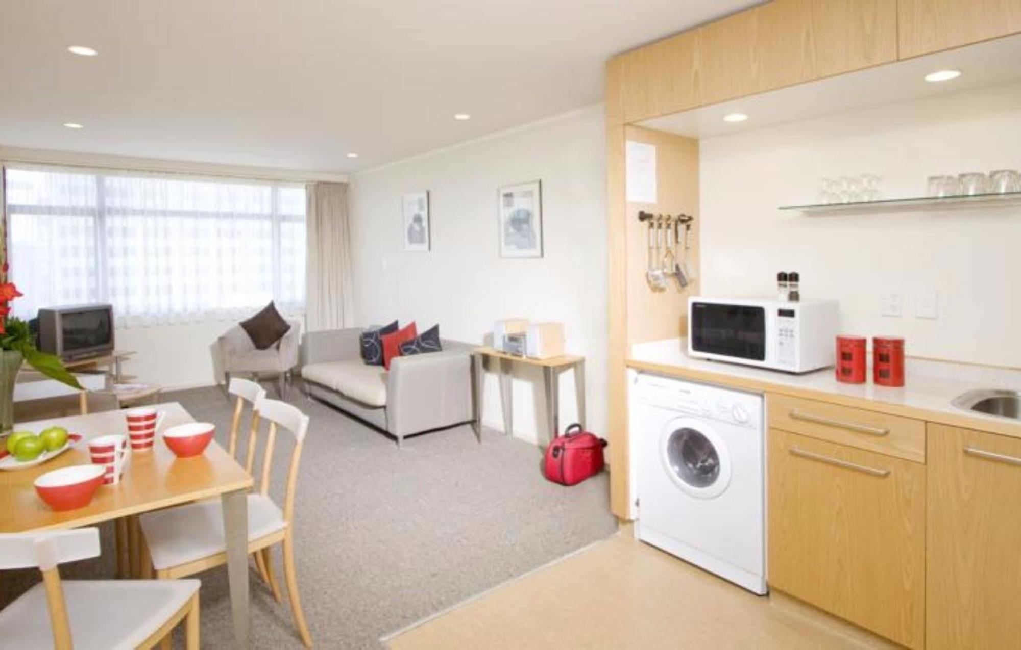 Quest On Johnston Serviced Apartments Wellington Exterior foto